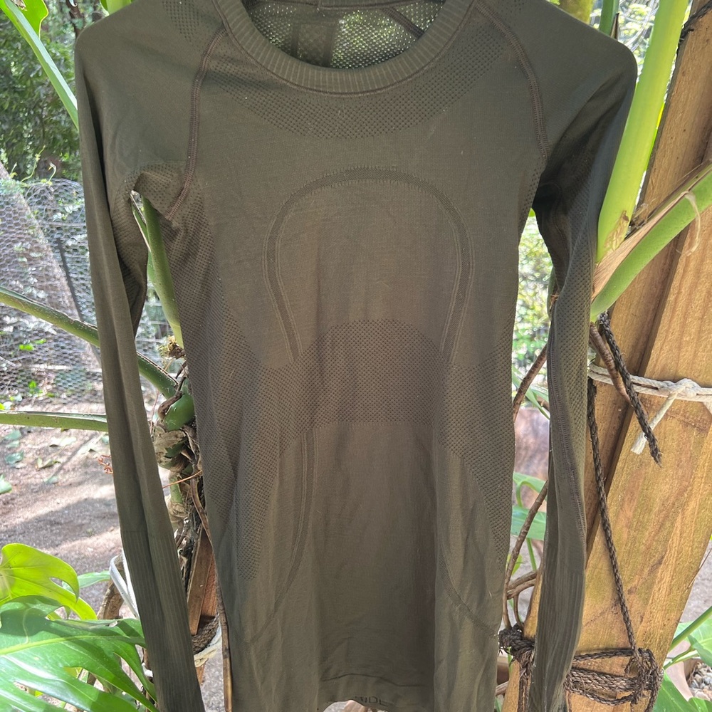 Lululemon Run Swiftly long sleeve